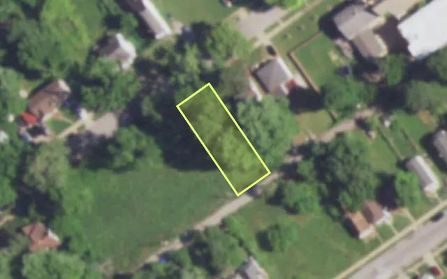 Aerial view of 5240 PLOVER AV — vacant lot, St. Louis with approximate parcel outline