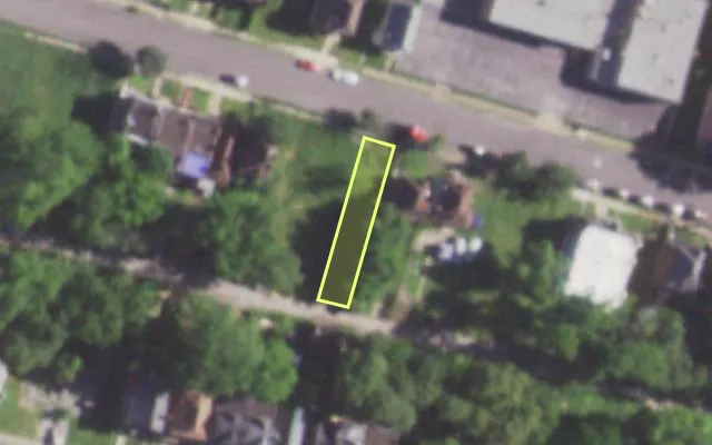 Aerial view of 5070 RIDGE AV — vacant lot, St. Louis with approximate parcel outline