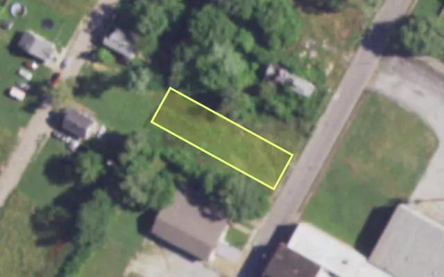 Aerial view of 3115 LAMBDIN AV — vacant lot, St. Louis with approximate parcel outline