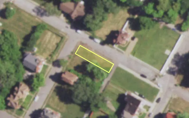 Aerial view of 1922 DICK GREGORY PL — vacant lot, St. Louis with approximate parcel outline
