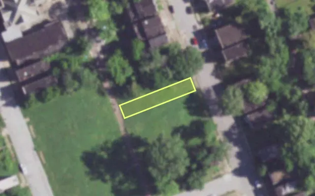 Aerial view of 4017 N FLORISSANT AV — vacant lot, St. Louis with approximate parcel outline