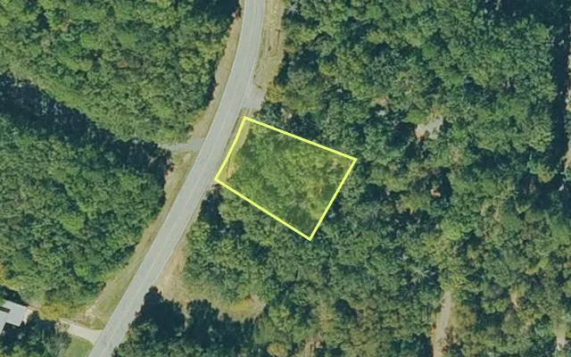 Aerial view of VAN BUREN County parcel 4300-05210-0000 — Arkansas post-auction with approximate parcel outline