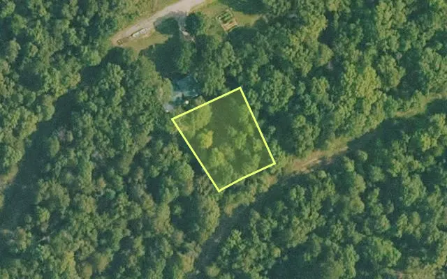 Aerial view of BAXTER County parcel 010-01774-000 — Arkansas post-auction with approximate parcel outline