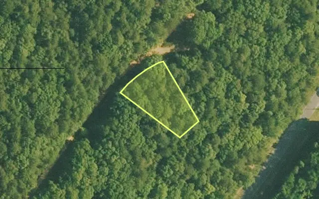 Aerial view of VAN BUREN County parcel 4400-22200-0000 — Arkansas post-auction with approximate parcel outline