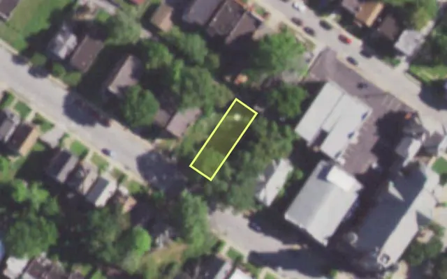 Aerial view of 5929 MINERVA AV — vacant lot, St. Louis with approximate parcel outline