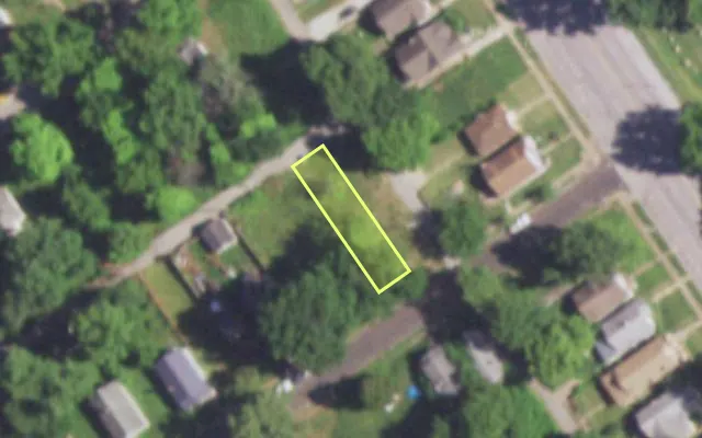 Aerial view of 5539 ALCOTT AV — vacant lot, St. Louis with approximate parcel outline