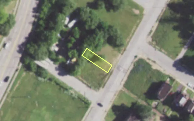 Aerial view of 1339 HODIAMONT AV — vacant lot, St. Louis with approximate parcel outline