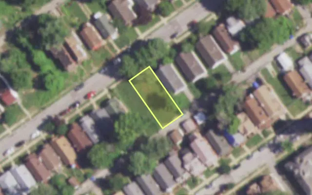 Aerial view of 5058 RUSKIN AV — vacant lot, St. Louis with approximate parcel outline
