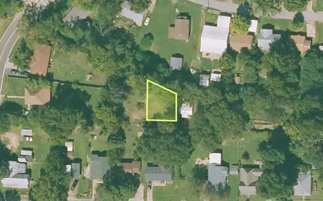 Aerial view of CRAWFORD County parcel 700-08081-000 — Arkansas post-auction with approximate parcel outline