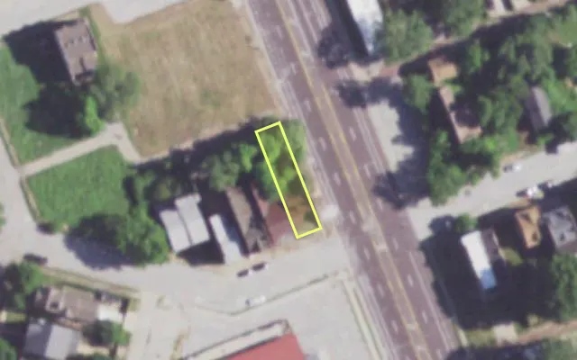 Aerial view of 1501 MONROE ST — vacant lot, St. Louis with approximate parcel outline