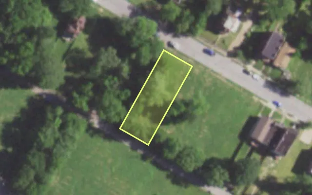 Aerial view of 5636 LOTUS AV — vacant lot, St. Louis with approximate parcel outline