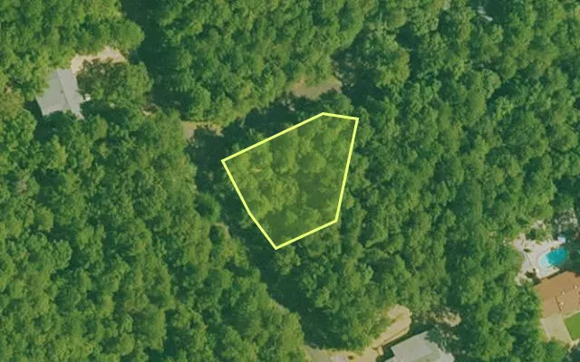 Aerial view of GARLAND County parcel 67728 — Arkansas post-auction with approximate parcel outline