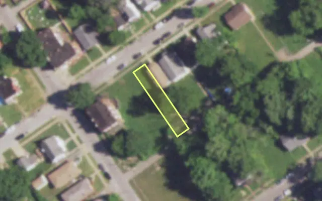 Aerial view of 5212 GILMORE AV — vacant lot, St. Louis with approximate parcel outline