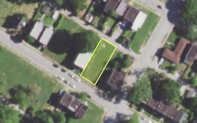 Aerial view of 5907 HIGHLAND AV — vacant lot, St. Louis with approximate parcel outline