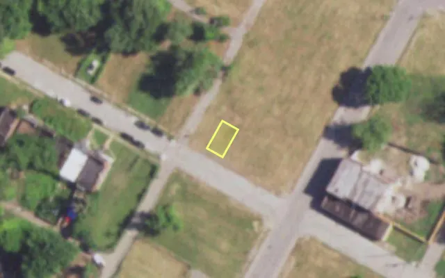 Aerial view of 4509 COTTAGE AV — vacant lot, St. Louis with approximate parcel outline