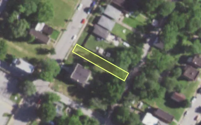 Aerial view of 1612 SEMPLE AV — vacant lot, St. Louis with approximate parcel outline