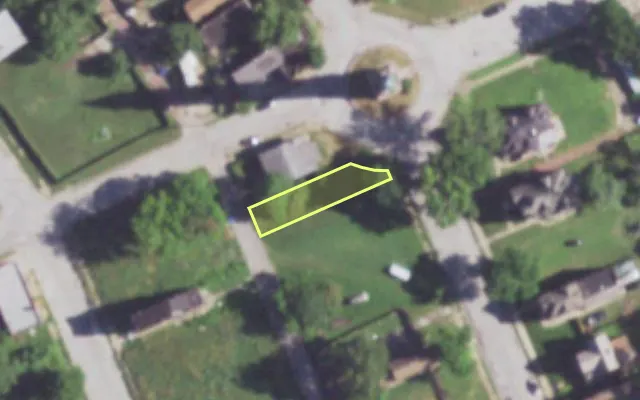 Aerial view of 4435 BLAIR AV — vacant lot, St. Louis with approximate parcel outline