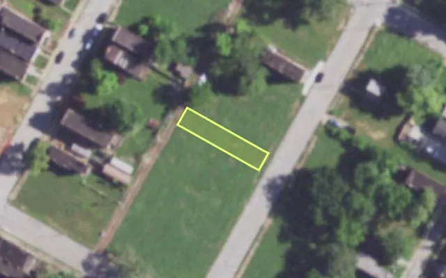 Aerial view of 4145 GROVE ST — vacant lot, St. Louis with approximate parcel outline