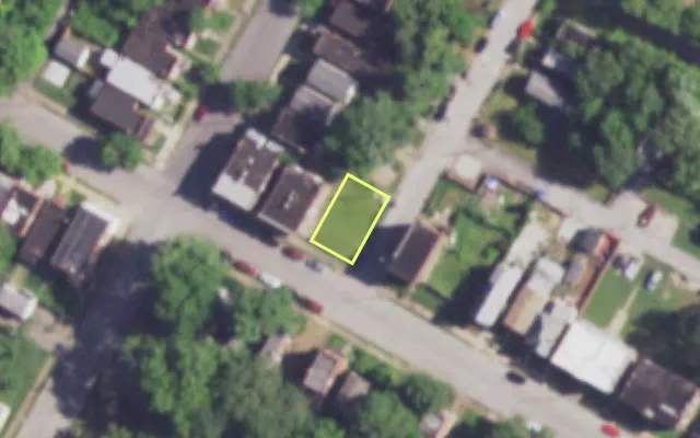 Aerial view of 4285 KOSSUTH AV — vacant lot, St. Louis with approximate parcel outline