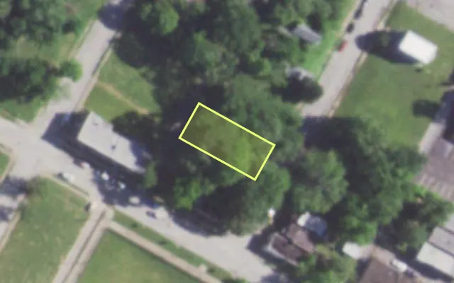 Aerial view of 3307 WILLIAM PL — vacant lot, St. Louis with approximate parcel outline