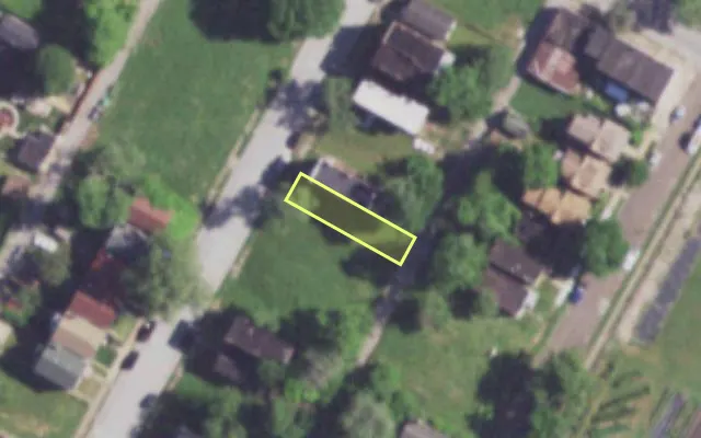 Aerial view of 4236 JOHN AV — vacant lot, St. Louis with approximate parcel outline