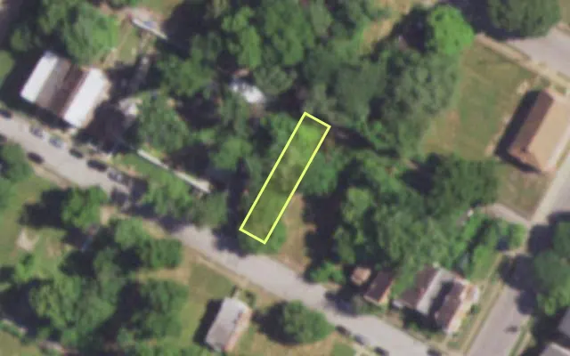 Aerial view of 4423 COTTAGE AV — vacant lot, St. Louis with approximate parcel outline