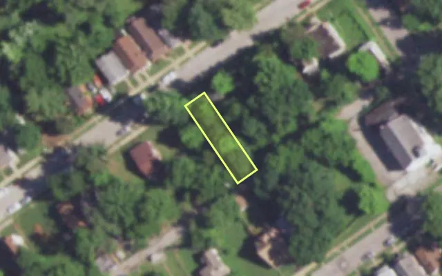 Aerial view of 5054 BEACON AV — vacant lot, St. Louis with approximate parcel outline