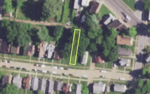 Aerial view of 1021 SELLS AV — vacant lot, St. Louis with approximate parcel outline