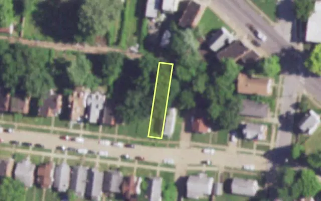 Aerial view of 1019 SELLS AV — vacant lot, St. Louis with approximate parcel outline