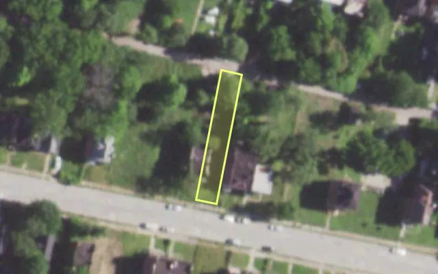 Aerial view of 5147 MINERVA AV — vacant lot, St. Louis with approximate parcel outline