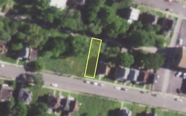 Aerial view of 5039 MINERVA AV — vacant lot, St. Louis with approximate parcel outline