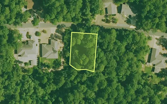 Aerial view of GARLAND County parcel 68298 — Arkansas post-auction with approximate parcel outline