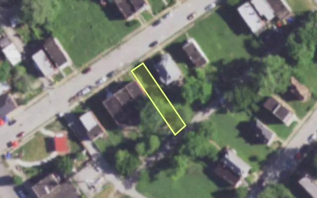 Aerial view of 2132 ALICE AV — vacant lot, St. Louis with approximate parcel outline