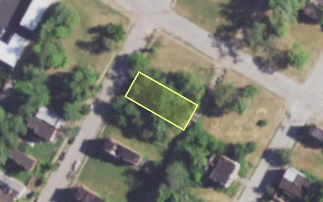 Aerial view of 1912 BACON ST — vacant lot, St. Louis with approximate parcel outline