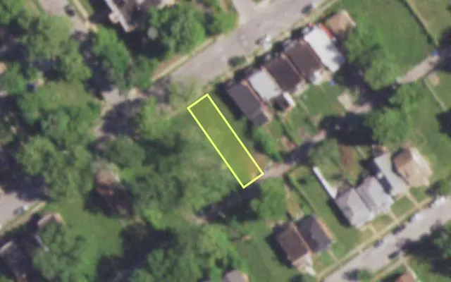 Aerial view of 5350 EMERSON AV — vacant lot, St. Louis with approximate parcel outline