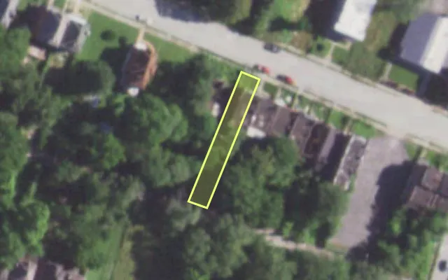 Aerial view of 5126 WELLS AV — vacant lot, St. Louis with approximate parcel outline