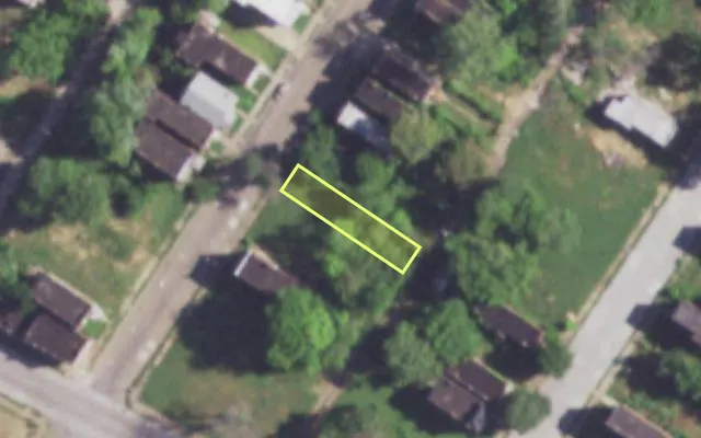 Aerial view of 4320 COLLEGE AV — vacant lot, St. Louis with approximate parcel outline