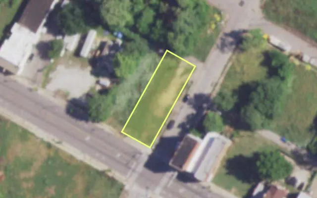 Aerial view of 4201 DR MARTIN LUTHER KING DR — vacant lot, St. Louis with approximate parcel outline