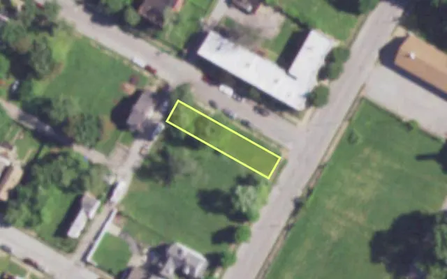 Aerial view of 4251 N NEWSTEAD AV — vacant lot, St. Louis with approximate parcel outline