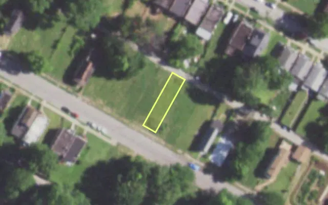 Aerial view of 5725 MAFFITT AV — vacant lot, St. Louis with approximate parcel outline
