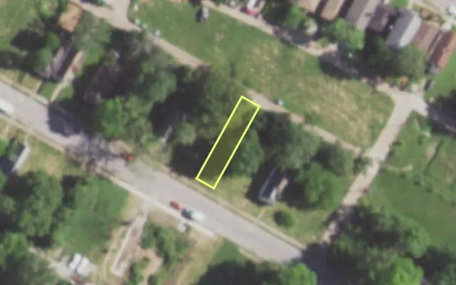 Aerial view of 5633 ROOSEVELT PL — vacant lot, St. Louis with approximate parcel outline