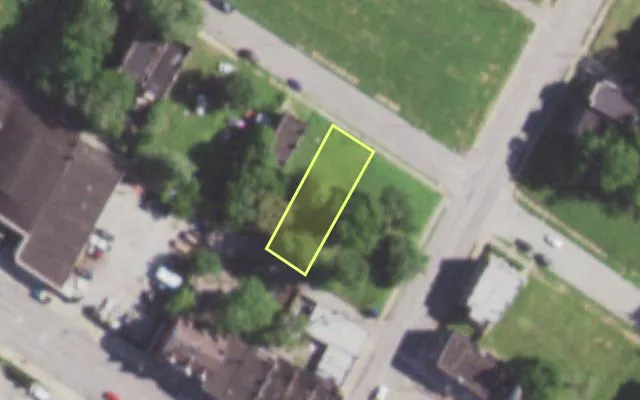 Aerial view of 5808 THEODOSIA AV — vacant lot, St. Louis with approximate parcel outline