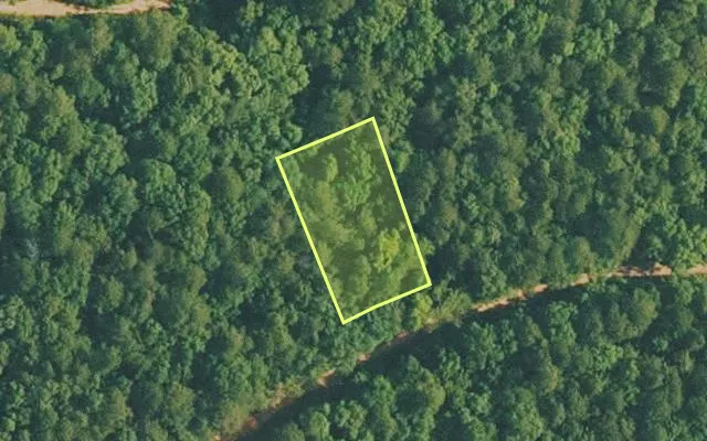 Aerial view of VAN BUREN County parcel 4400-17035-0000 — Arkansas post-auction with approximate parcel outline