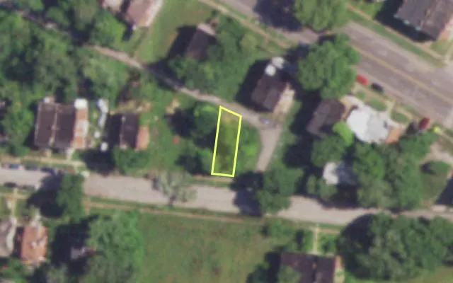 Aerial view of 4641 VERNON AV — vacant lot, St. Louis with approximate parcel outline