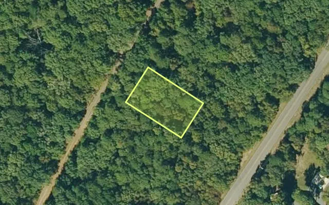 Aerial view of VAN BUREN County parcel 4300-04095-0000 — Arkansas post-auction with approximate parcel outline