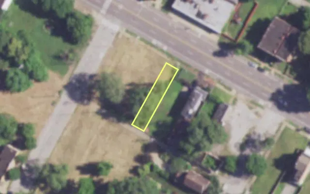 Aerial view of 3742 PAGE BLVD — vacant lot, St. Louis with approximate parcel outline