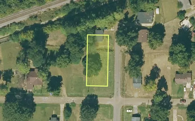 Aerial view of ST FRANCIS County parcel 0750-00013-0000 — Arkansas post-auction with approximate parcel outline