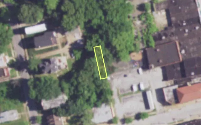 Aerial view of 8214 R CHURCH RD — vacant lot, St. Louis with approximate parcel outline