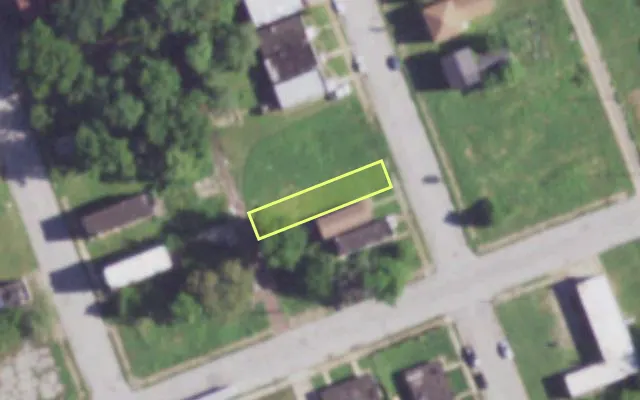 Aerial view of 3909 N 22ND ST — vacant lot, St. Louis with approximate parcel outline