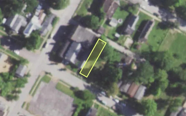 Aerial view of 5571 LABADIE AV — vacant lot, St. Louis with approximate parcel outline